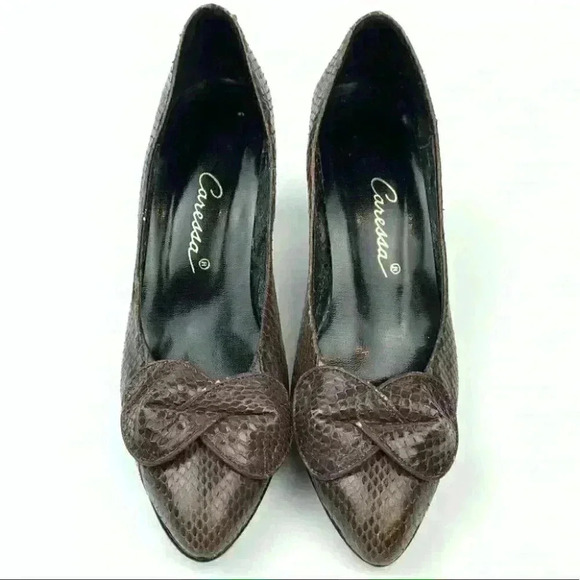 Canessa womens heels size 8 AA brown snakeskin bow vintage 80s - Picture 2 of 15
